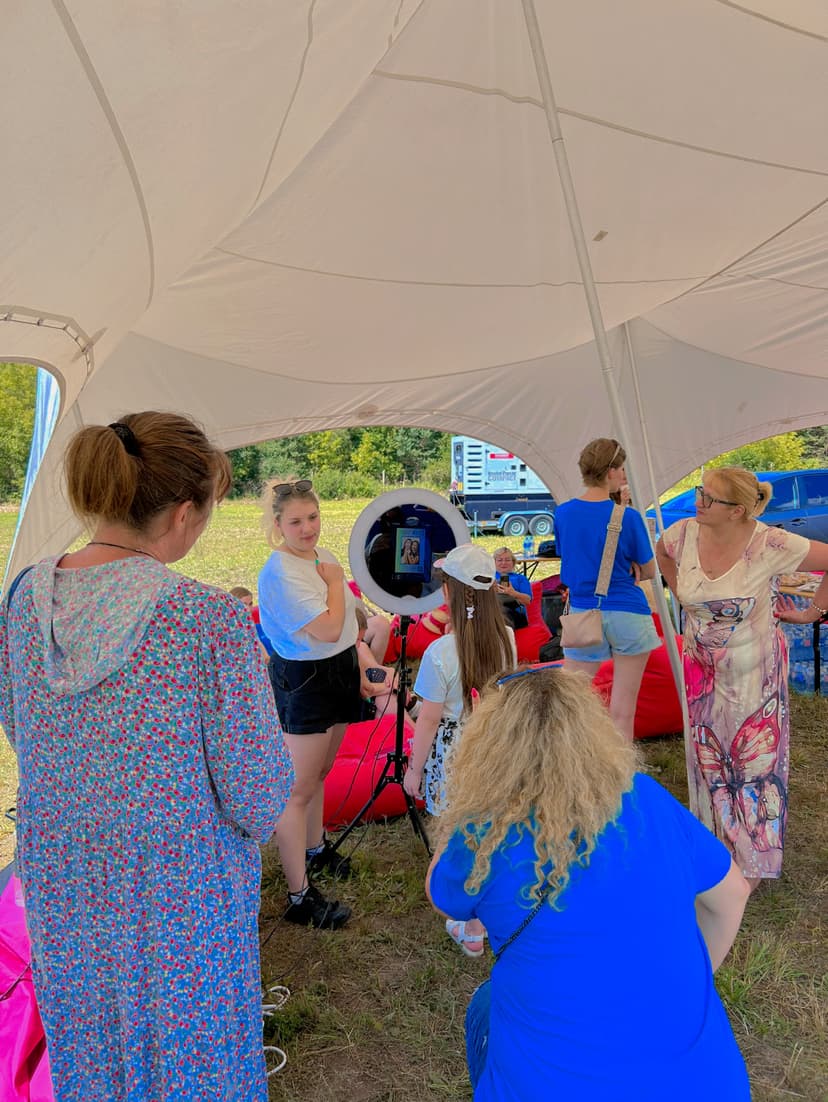 Foto būdelė vaikų globos centro šventėje